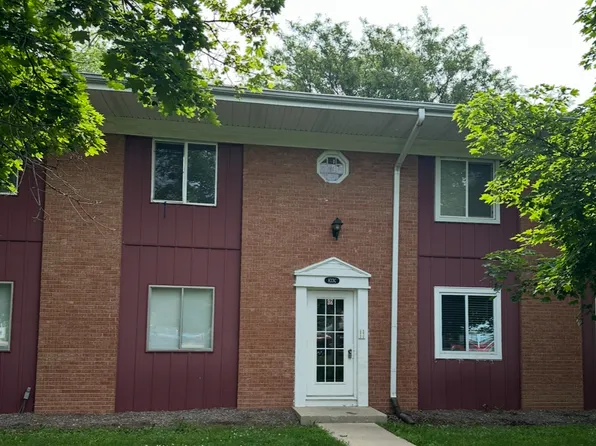 833 N Randall Rd APT C3, Aurora, IL 60506