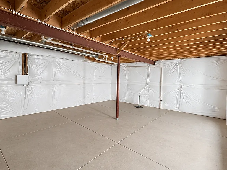 21892 E Quincy Cir — Photo 23