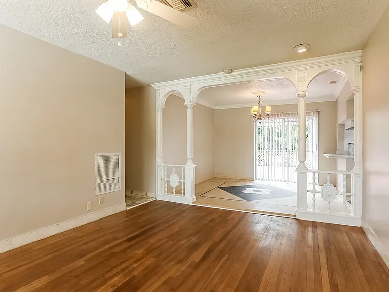 2468 Wiley St — Photo 4
