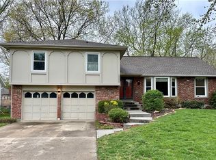10224 Horton Dr, Overland Park, KS 66207