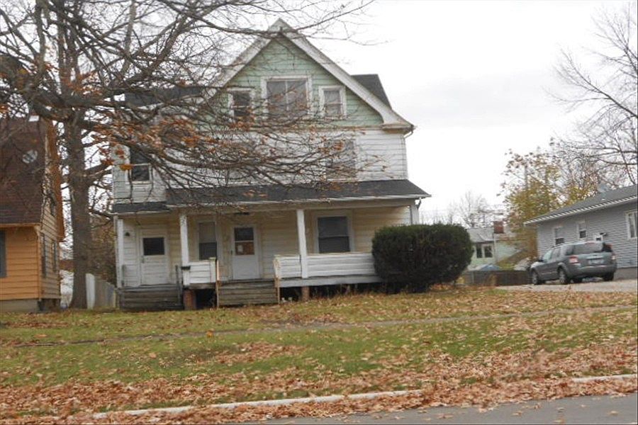 1st image of 2117 E 31st St