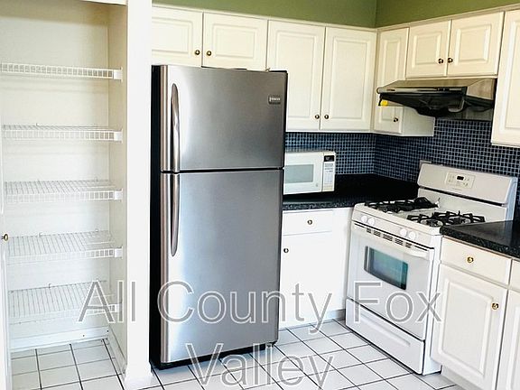 4th image of 2842 Cedar Glade Dr