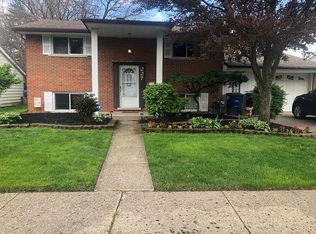 227 S Christine, Westland, MI 48186