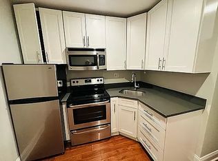 347 W 16th St #D, New York, NY 10011