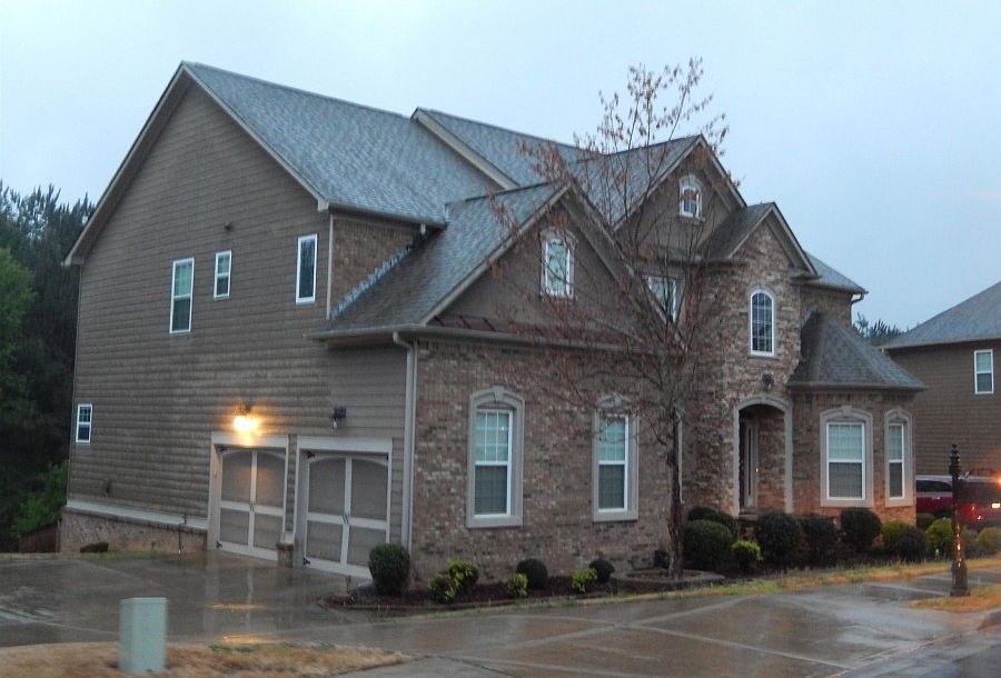 2nd image of 2169 Chaseford Ln