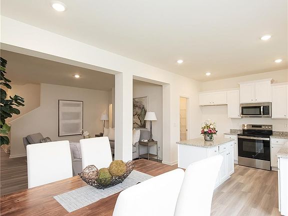 7th image of this home