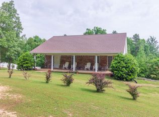1331 Sol Colston Rd, Finger, TN 38334
