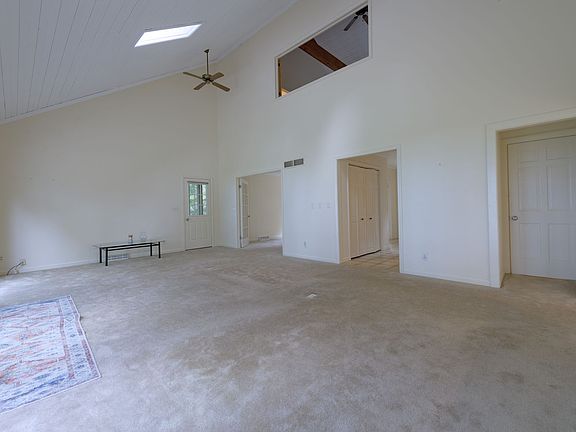 5th image of 4412 Drexel Pl