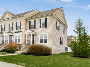 5525 Rainbow Falls St, Dublin, OH 43016