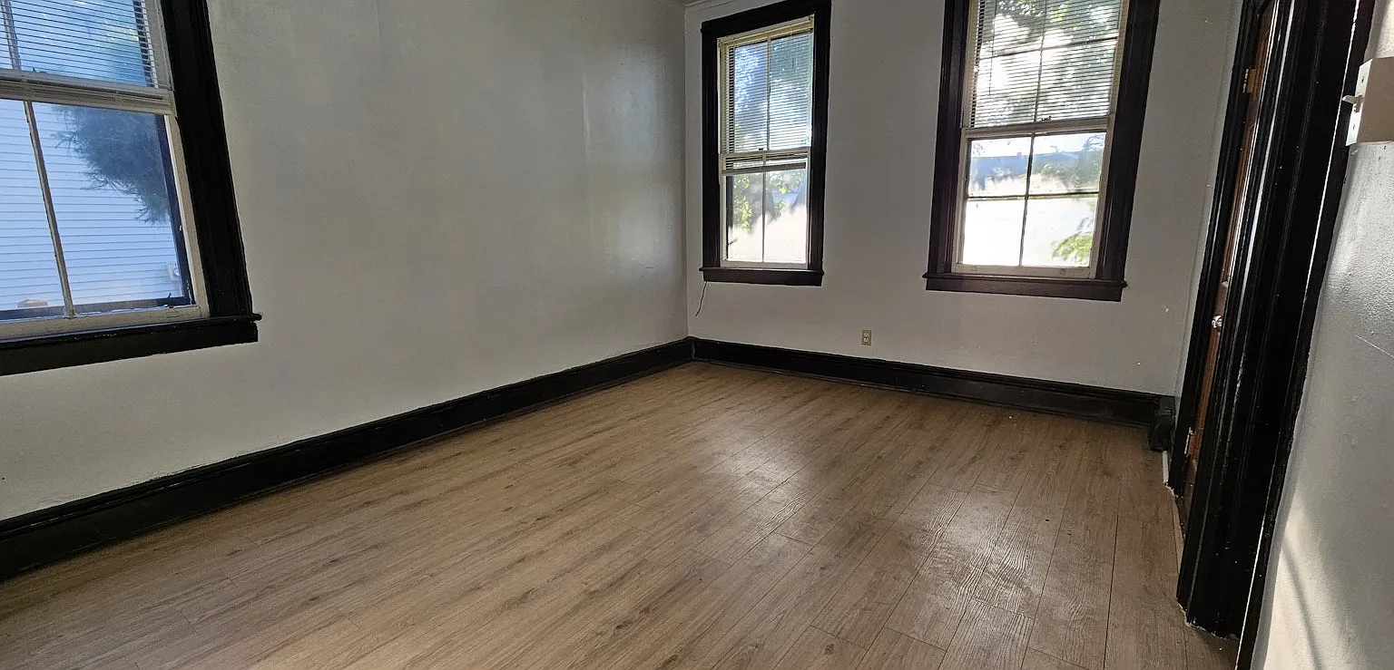 724 3rd Avenue, Unit 1st Floor — Photo 3