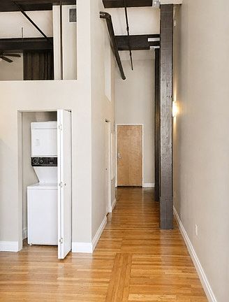 5th image of 920 Poeyfarre St APT 211