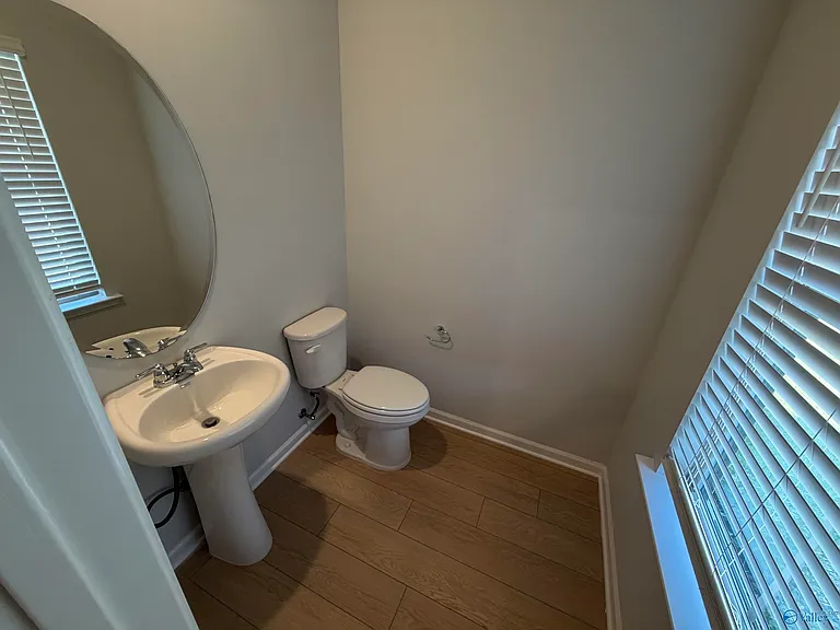169 Labrador Ln — Photo 5