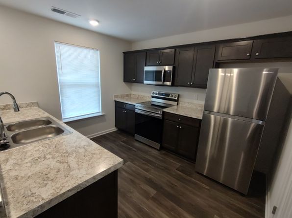 31 Turningstone Blvd Unit 1