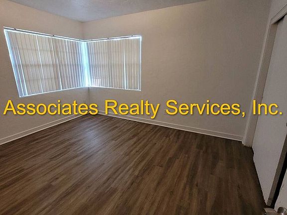 3rd image of 710 NW 16th Ave APT 1