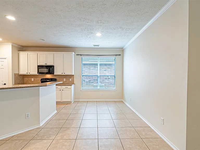 17911 Serene Shore Dr — Photo 19