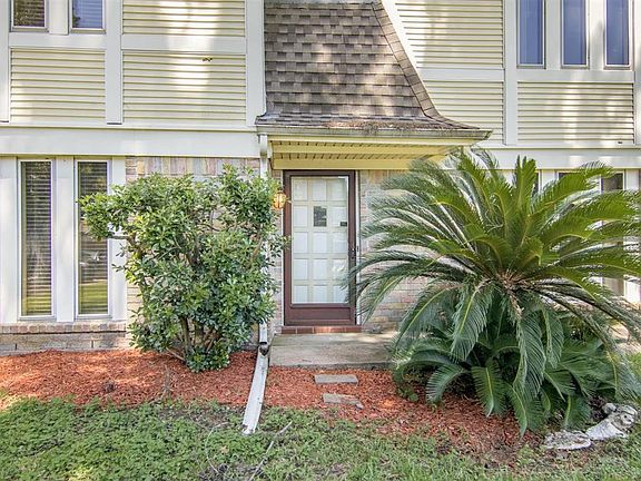 4th image of 19602 Timber Forest Dr