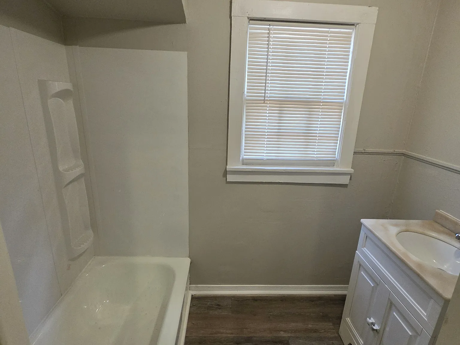 2 bed, 972 sqft, $850 — Photo 4