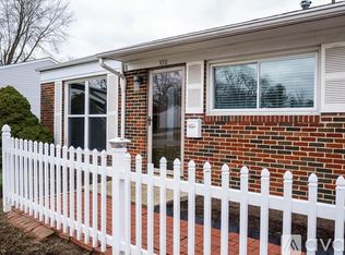 570 Daventry Ln, Columbus, OH