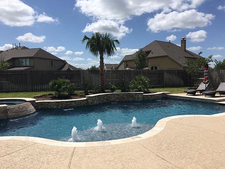 2nd image of 12103 Arbor Blue Ln