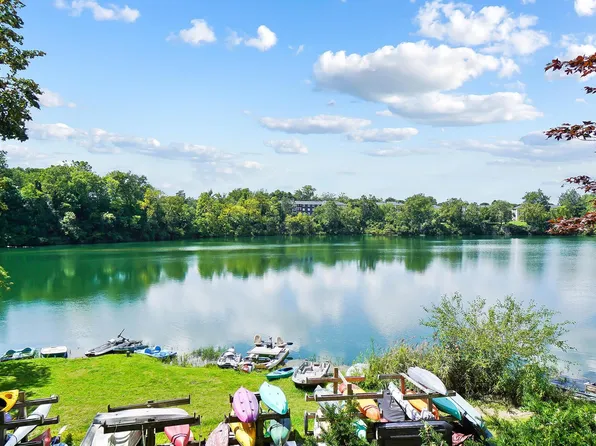 1295 Lake Shore Dr #206-B, Columbus, OH 43204