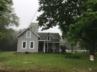 38 Lovers Ln, Windham, CT 06280