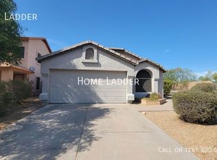 4738 E Abraham Ln, Phoenix, AZ 85050