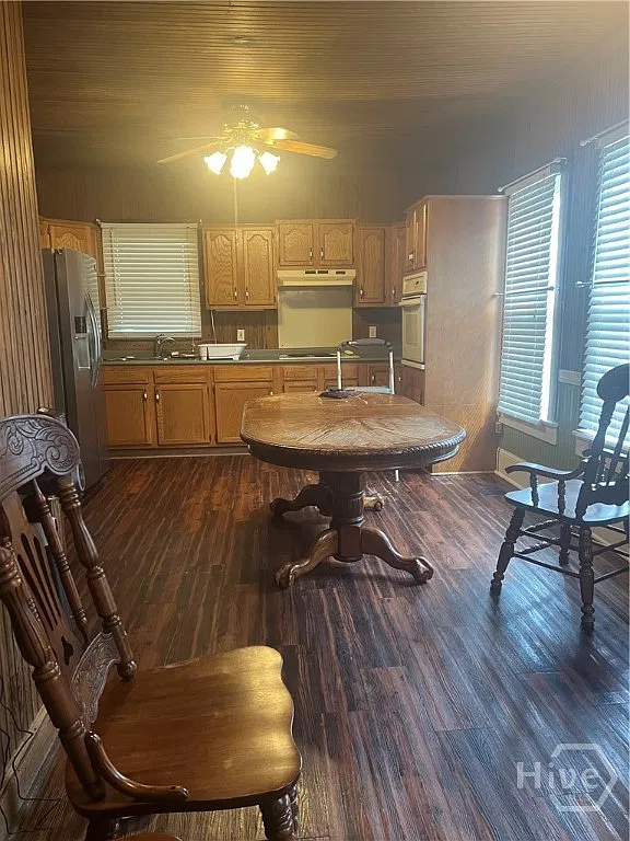 3 bed, 2.5 bath, 2000 sqft, $2,000 — Photo 4