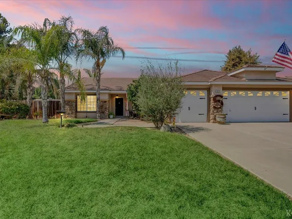 3028 Balboa Ct, Hanford, CA 93230