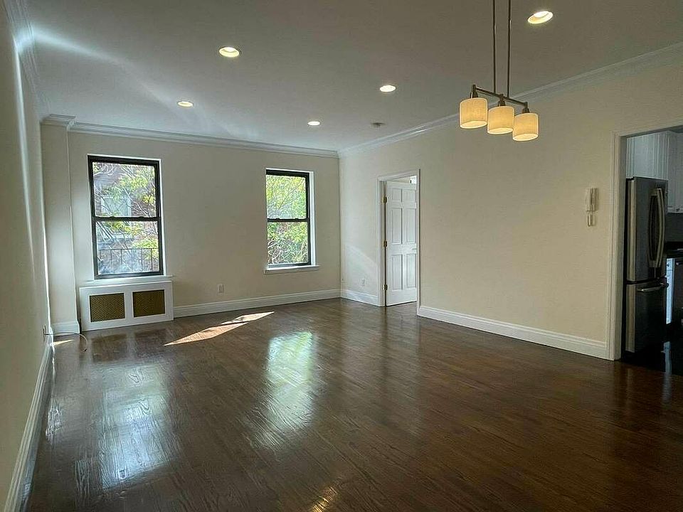 1st image of 22 W 77th St APT 55
