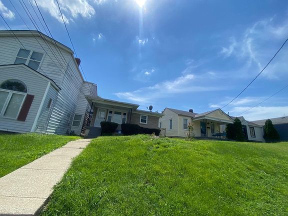 2nd image of 1030 Lincoln Ave