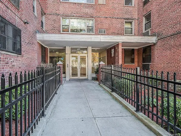 1010 Sherman Ave APT 2D, Bronx, NY 10456