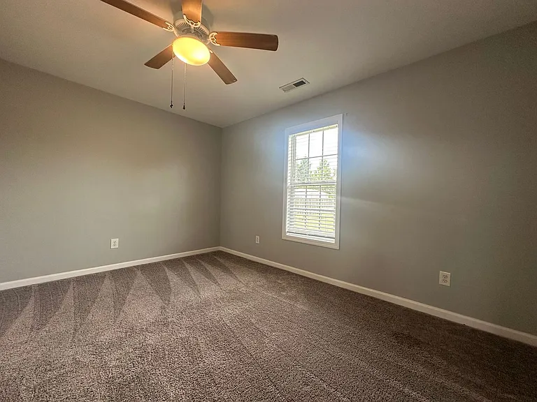 110 Killis Blvd — Photo 18