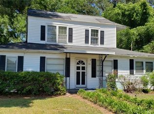 104 Carolina St, Maxton, NC 28364