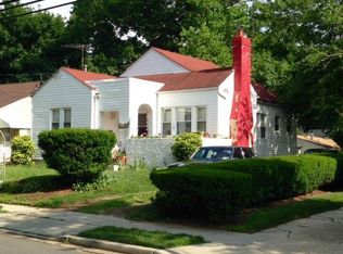 72 Colonial Ave, Freeport, NY 11520