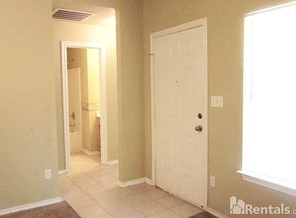 3rd image of 5504 Scoggins St