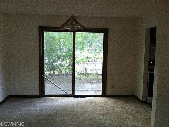 5th image of 1532 Spicewood Ct SE