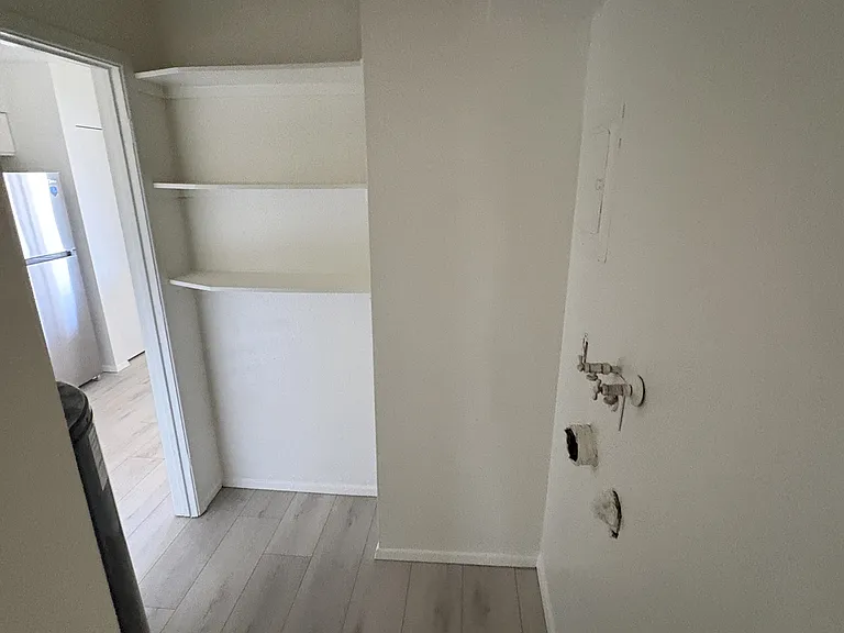 Pantry & Laundry Room
