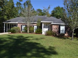 121 Royal Oak Dr, Slidell, LA 70460