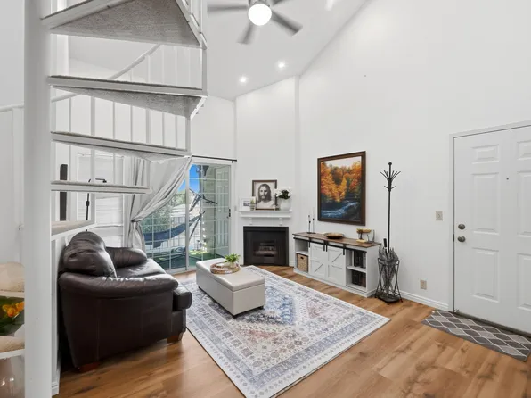 650 S Main St APT 3304, Bountiful, UT 84010