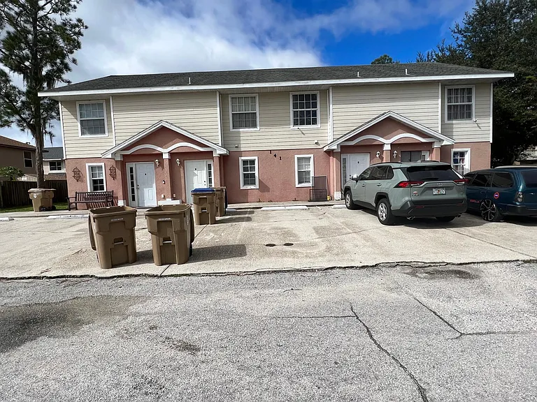 141 Jones Ln #C — Photo 2