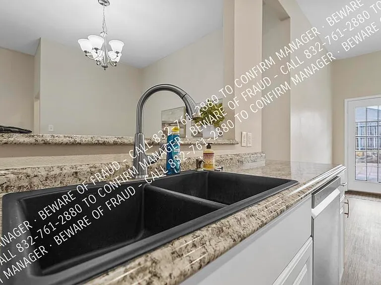 1118 Grace Dr — Photo 38