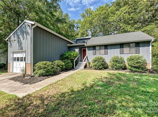 8225 Park Vista Cir, Charlotte, NC 28226