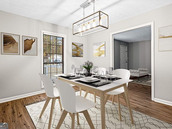 5th image of 1735 Charmeth Rd