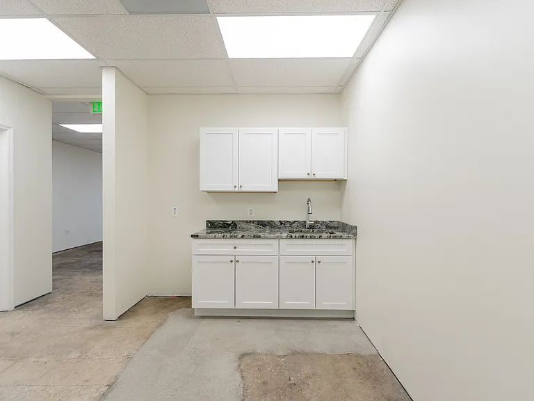 1838 E Joppa Rd #1 — Photo 15