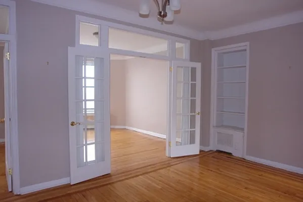 Rented by Douglas Elliman | media 16