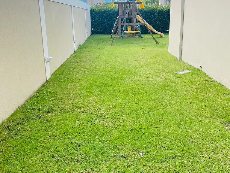 68 Urb Mansiones De Juncos Caoba St — Photo 10