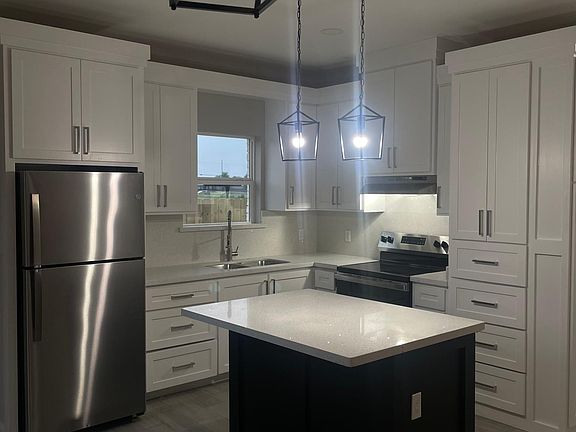 4th image of 3706 Chapa Ave #1