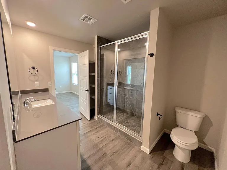 7712 Westhall Pl — Photo 19