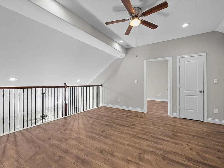 14603 Sanour Dr — Photo 26