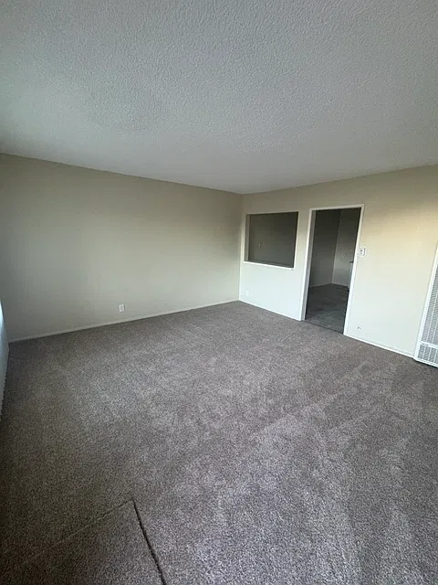 2 bed, $2,175 — Photo 2